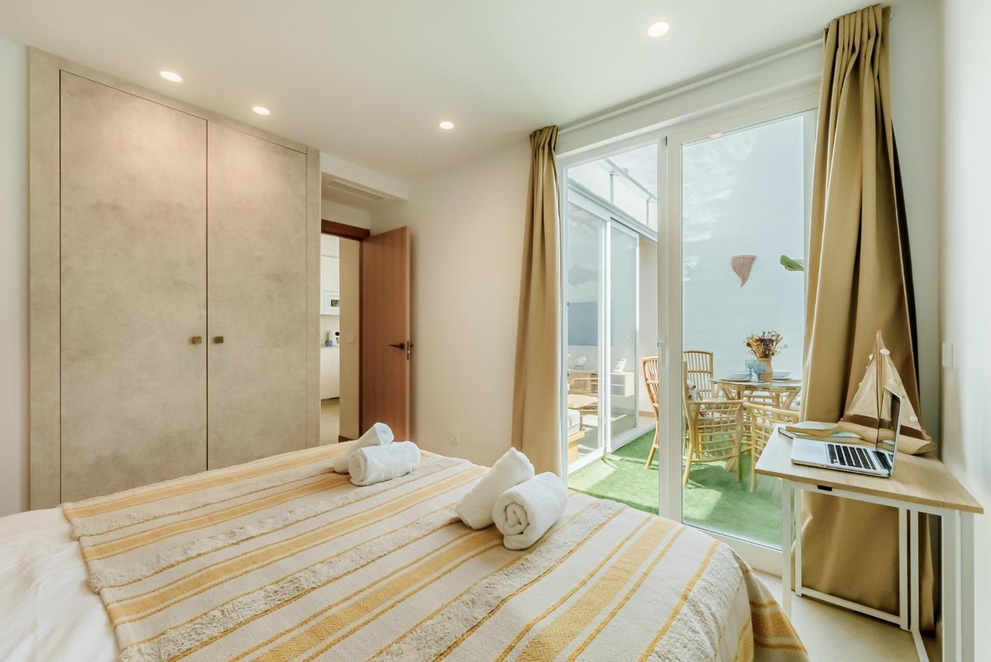 Apartamento Olas De Calma Un Refugio De Paz Junto Al Mar Estepona
