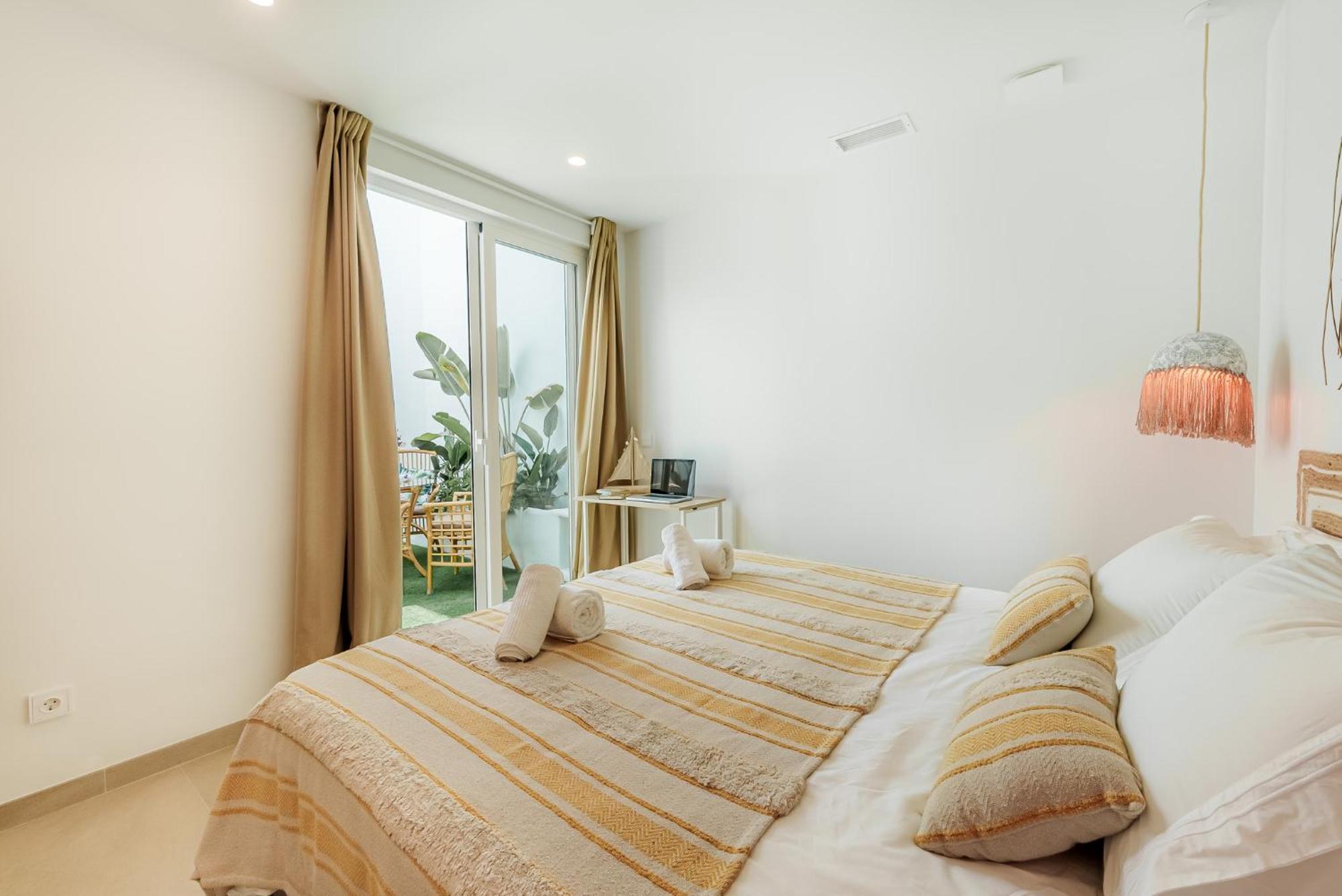 Apartamento Olas De Calma Un Refugio De Paz Junto Al Mar Estepona